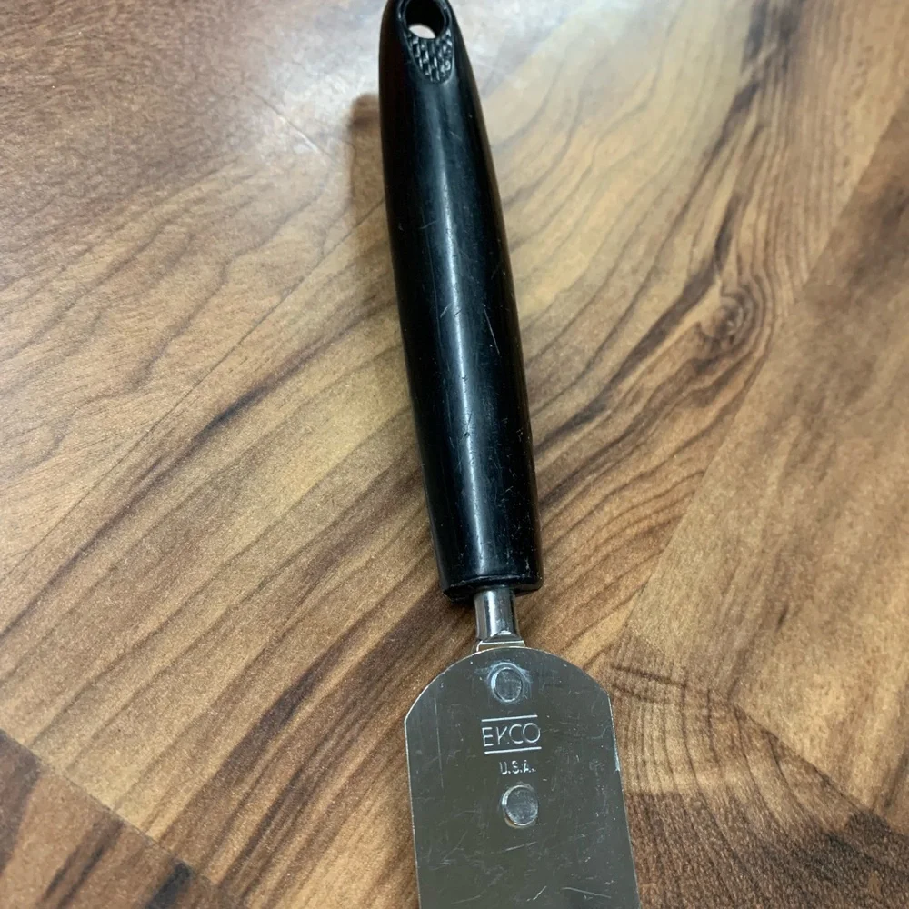 EKCO Forge Flat Cake Frosting Spreader Vintage USA Black Handle Spatula
